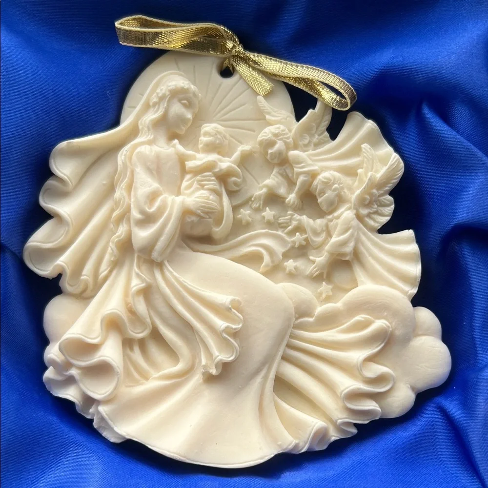 N/A beautiful cream
